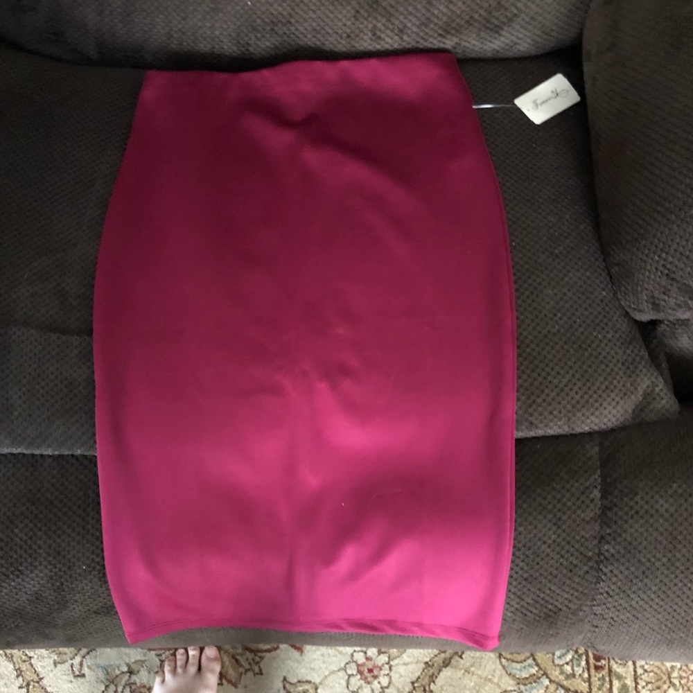 Ruby Pencil skirt